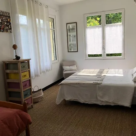 Maison Familiale-jardin & Piscine Chauffee-600m *